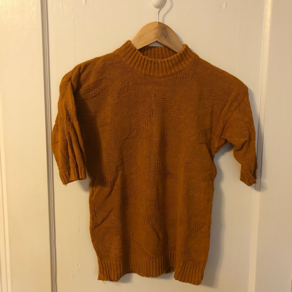 Vintage mock neck short sleeved sweater